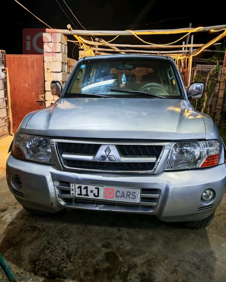 ميتسوبيشي باجيرو